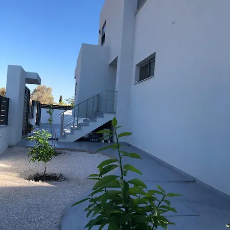 Toska * Loutraki (Corinthia)